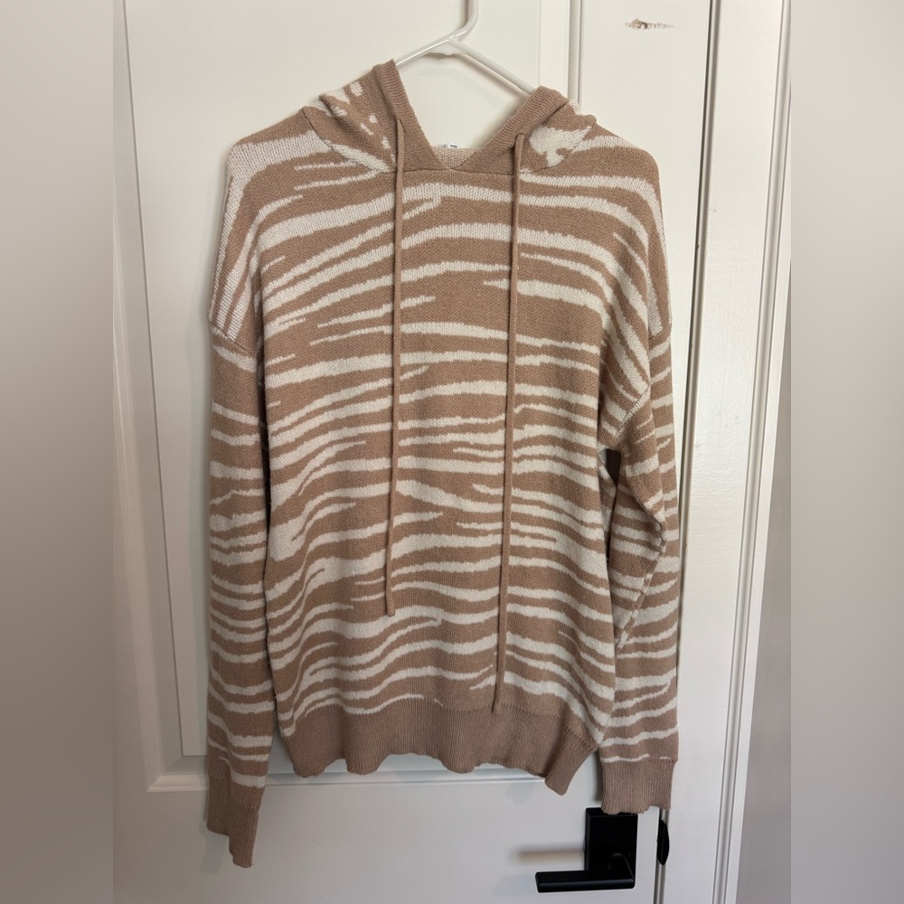 Wishlist Tan and Cream Knit Sweater